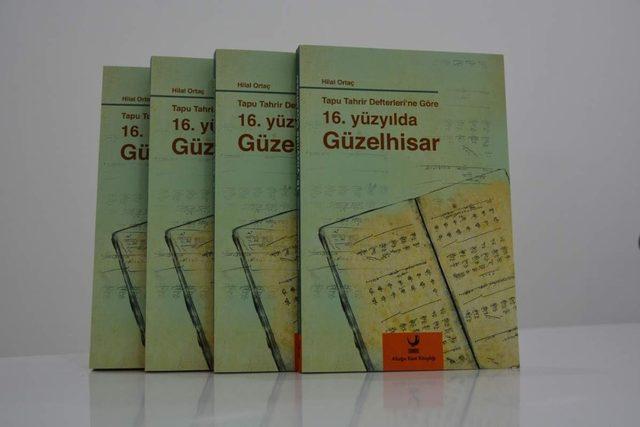 Aliağa Belediyesinden yeni yıla özel iki Güzelhisar kitabı birden