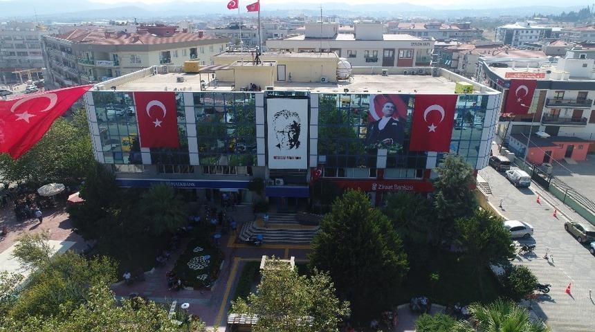 Menderes yeni yıla a&ccedil;ılışla girecek