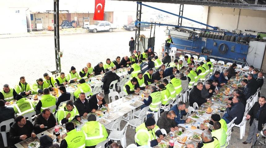 Bal&ccedil;ova&rsquo;da asgari &uuml;cret 2 bin 300 TL