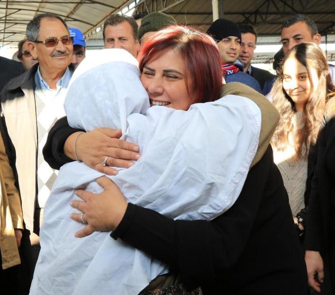 Başkan &Ccedil;er&ccedil;ioğlu, Karpuzlu&rsquo;da vatandaşlarla buluştu