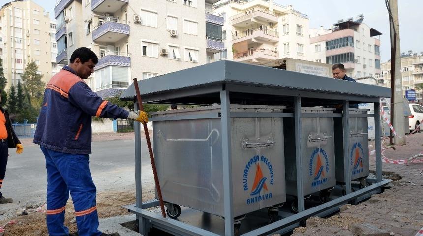 Muratpaşa, 4 yılda 4 bine yakın &ccedil;&ouml;p konteynırı  &uuml;retti
