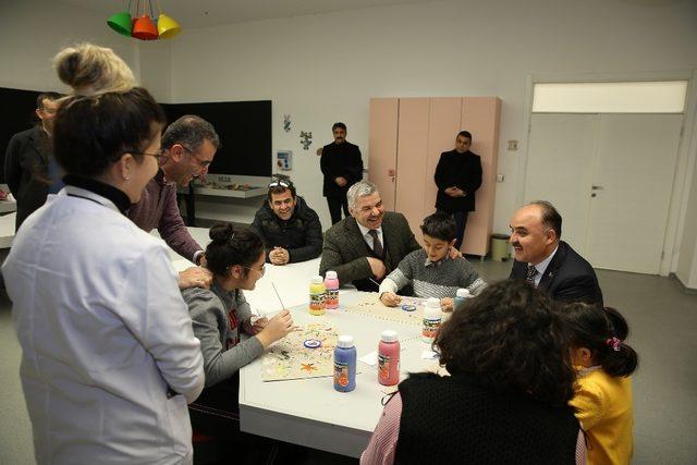 7.5 milyonluk fosiller Bilim Merkezi&rsquo;nde 2