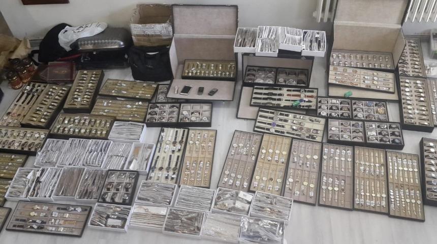 Yol uygulamasında yakalanan hırsızlık zanlısı tutuklandı