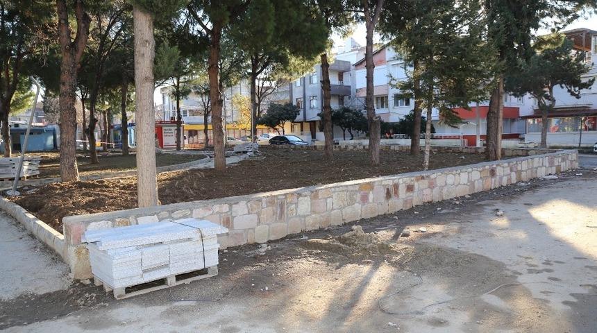 Burhaniye&rsquo;de park sevinci