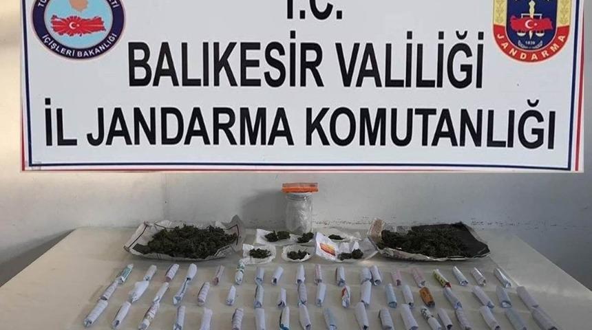 Ayvalık&rsquo;ta uyuşturucu operasyonu
