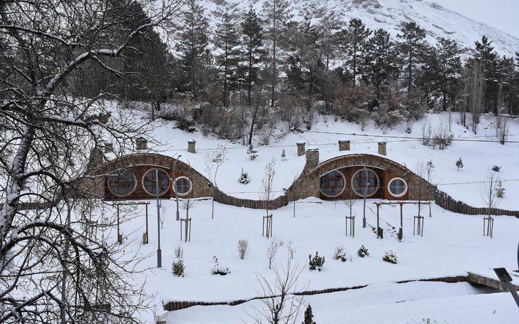 Sivas'taki 'hobbit köyü'nden kış manzaraları  G5