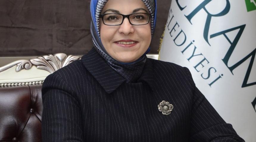 Başkan Toru: “Yeni yıl dünyaya huzur ve mutluluk getirsin”