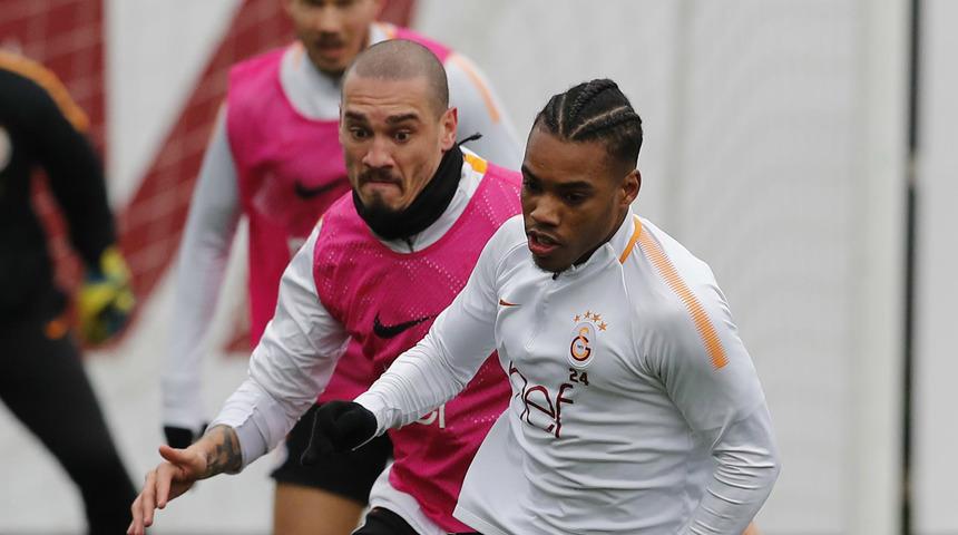 Galatasaray'dan 15 milyon euro'luk Maicon ve Rodrigues paketi