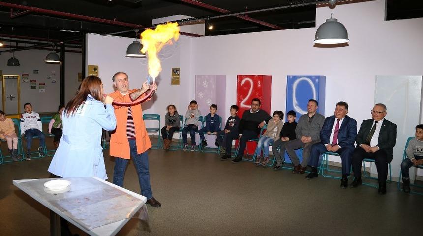 &Ccedil;ocuk M&uuml;zesi&rsquo;nde unutulmaz yılbaşı