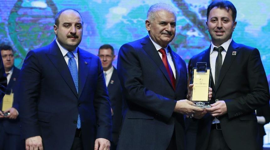 Do&ccedil;. Dr. &Ouml;&ccedil;soy&rsquo;a, T&Uuml;BA &Uuml;st&uuml;n Başarılı Gen&ccedil; Bilim İnsanı &Ouml;d&uuml;l&uuml; verildi