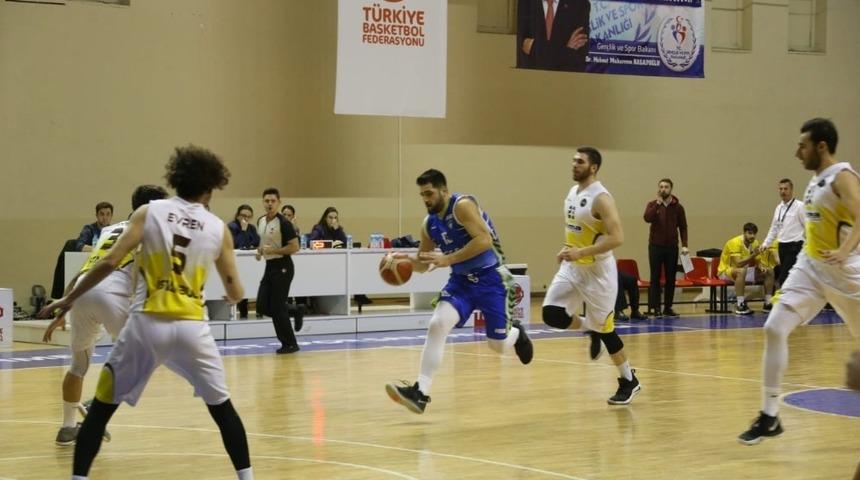 Denizli Basket yeni yıla namaglup girdi