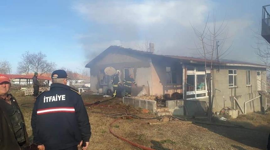 Altıntaş Belediyesi&rsquo;nden baca temizliği uyarısı