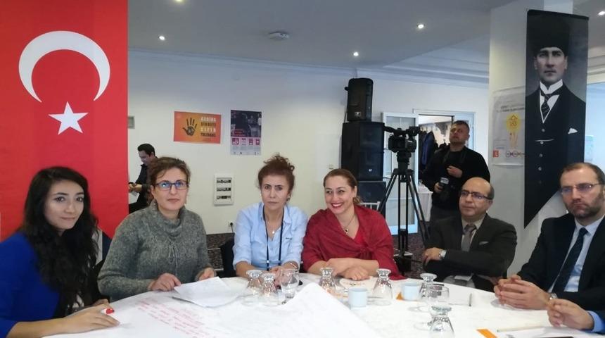 G&uuml;ner: "Kadına şiddet etkin m&uuml;cadele ile &ouml;nlenebilir"