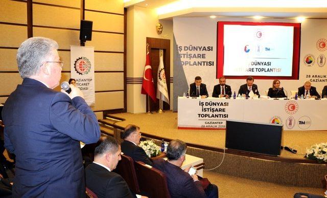 İş Dünyasının istişare toplantısında Nizip’in sorunlarını dile getirdi