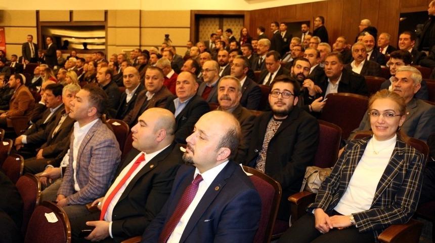 İş D&uuml;nyasının istişare toplantısında Nizip&rsquo;in sorunlarını dile getirdi