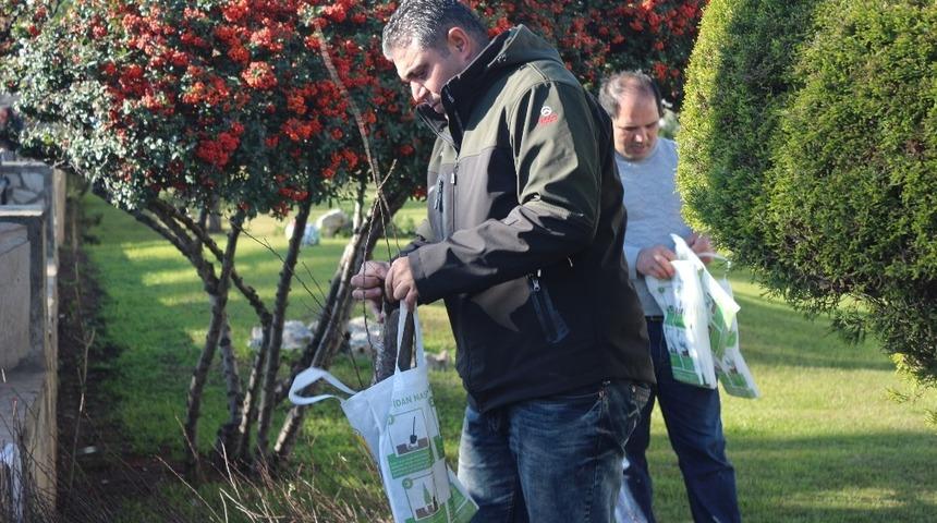 Marmaris&rsquo;te 3500 adet fidan dağıtıldı