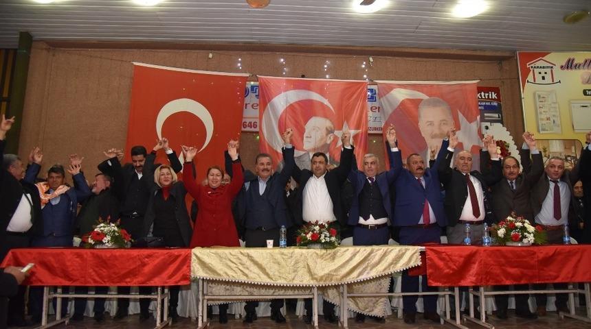 Başkan Tuna: "Koltuk adamı değil, hizmet adamıyız"