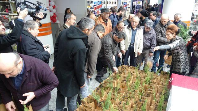 Karabük’te 2019 adet fidan dağıtıldı