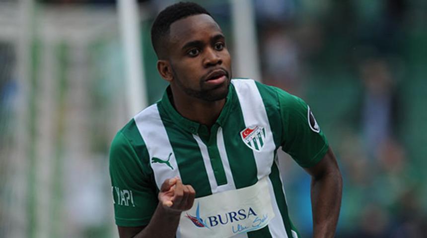 Cedric Bakambu Bursaspor ile bağını koparmıyor