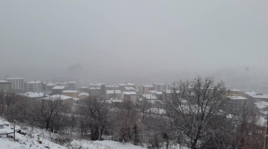 Kulp&rsquo;ta eğitime kar tatili