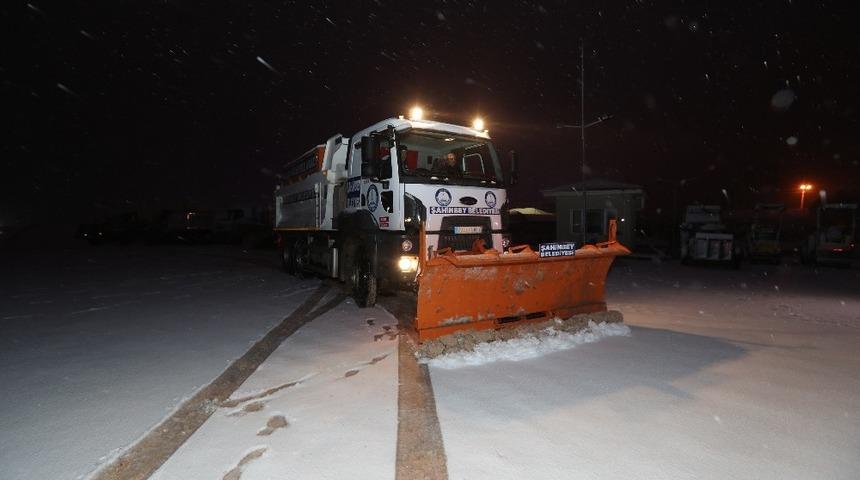 Belediye Başkanı Tahmazoğlu, kar k&uuml;redi