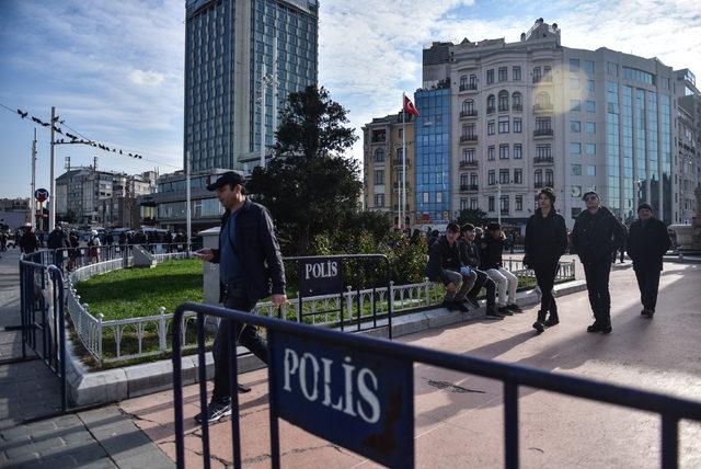 Taksim'de yılbaşı önlemleri; Taksim ve çevresi adım adım izleniyor