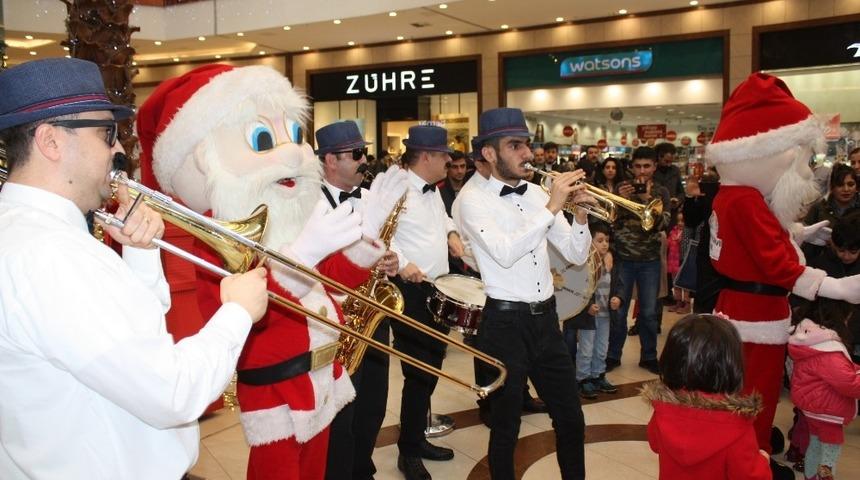 Ceylan Karavil&rsquo;de yeni yıl &ccedil;oşkusu