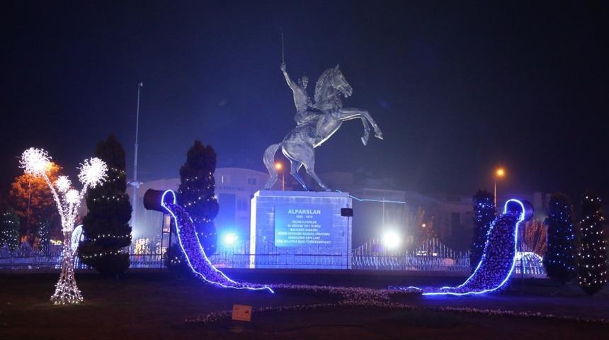 Aydın yeni yıla ışıl ışıl giriyor