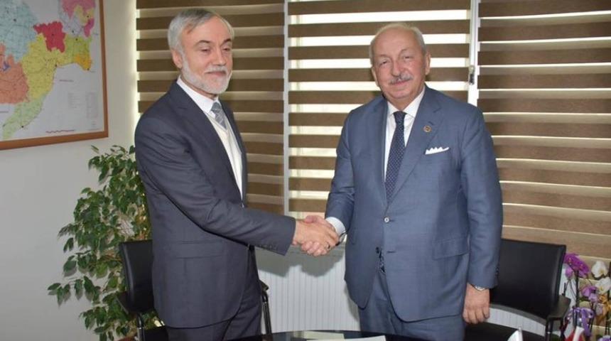 B&uuml;y&uuml;kşehir Belediyesi ve Kapaklı İl&ccedil;e M&uuml;ft&uuml;l&uuml;ğ&uuml; arasında protokol