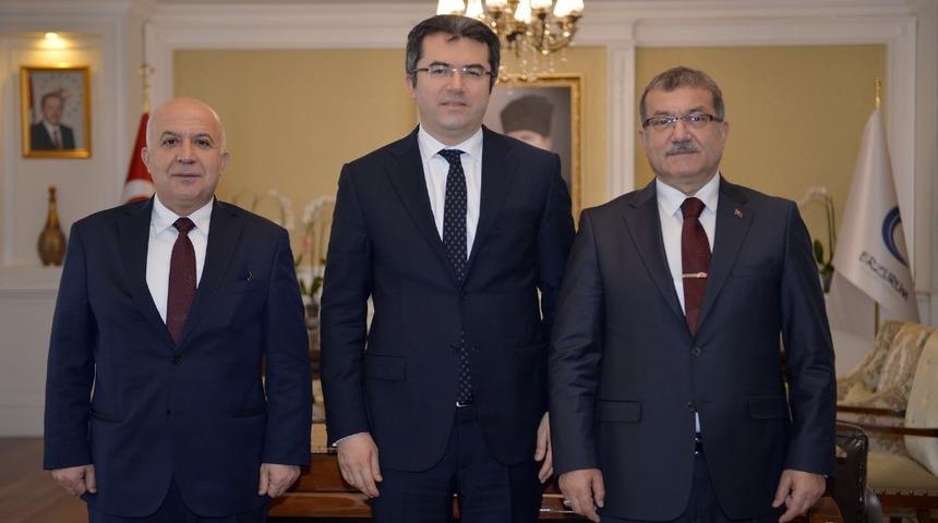 Emniyet Genel M&uuml;d&uuml;r&uuml; Uzunkaya&rsquo;dan Vali Memiş&rsquo;e ziyaret