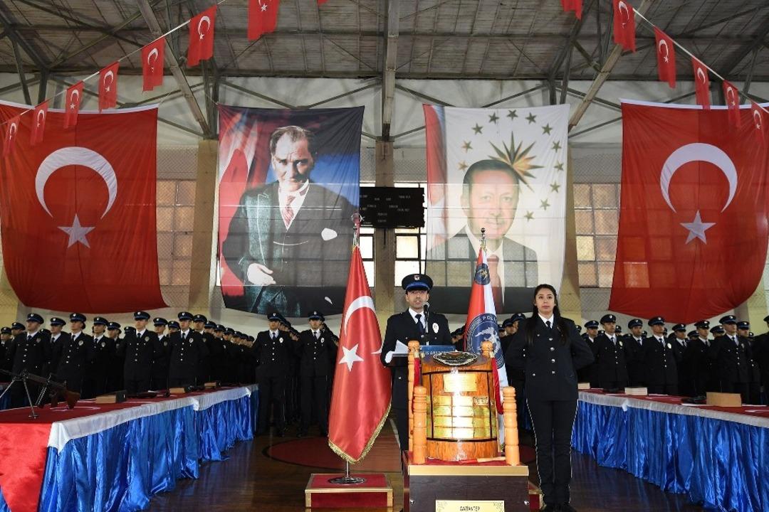 Gaziantep&rsquo;te polis adayları yemin etti