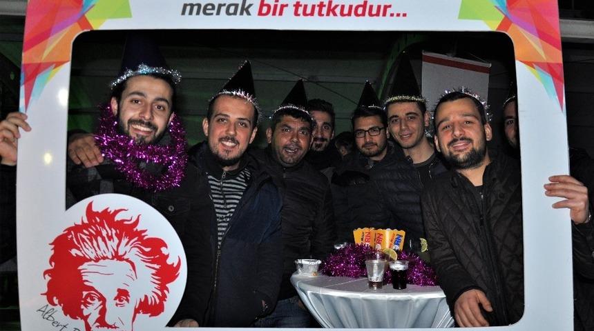 OKT Trailer yeni yıl kutlamalarında farklı olmayı tercih etti