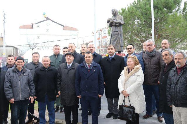 Türkan bebek dualarla ve şiirlerle anıldı