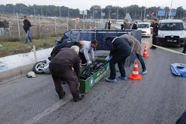 Çiçekleri için toprak götürürken kamyonun altında kalarak öldü