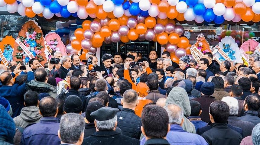 Erciş&rsquo;te AVM a&ccedil;ılışı