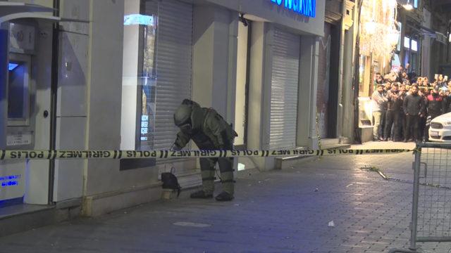 İstiklal Caddesi'nde şüpheli çanta fünye ile patlatıldı