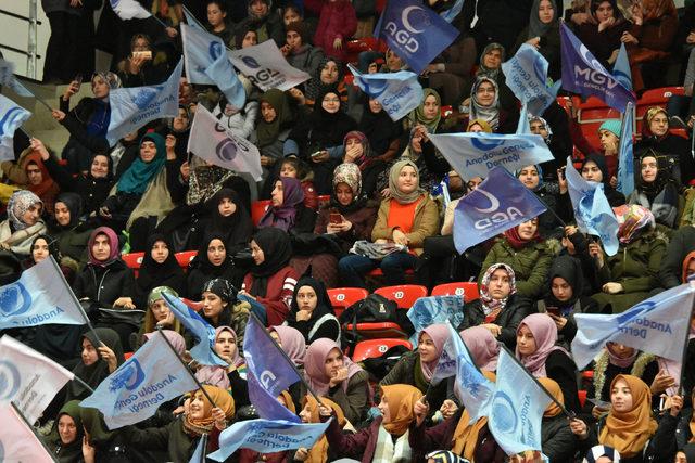 Konya'da yeni yıla, dua ve eğlenceyle girildi