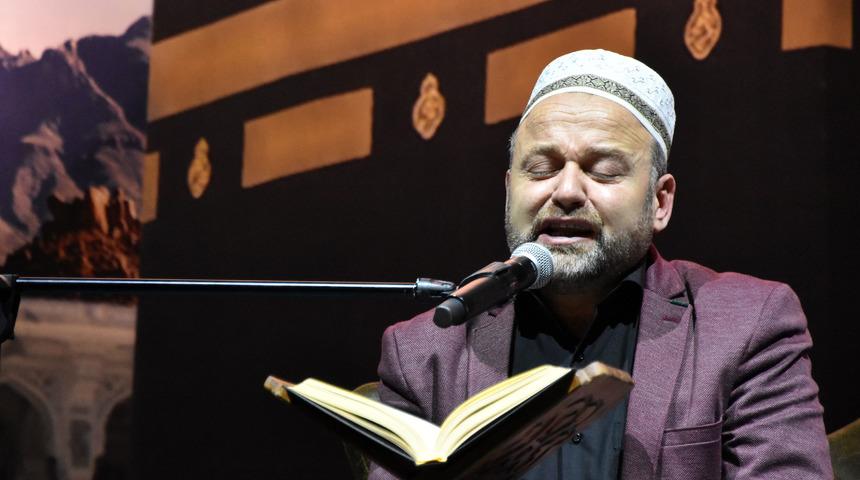 Konya'da yeni yıla, dua ve eğlenceyle girildi