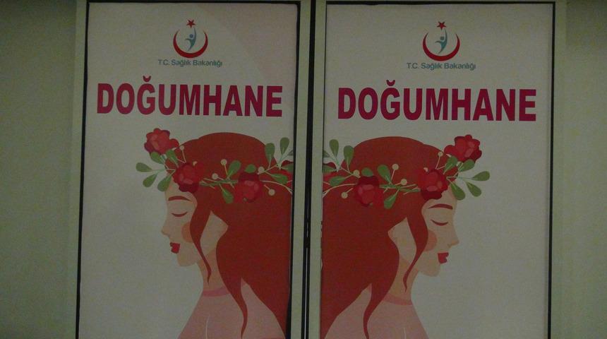 Hatay&rsquo;da 2019 yılının ilk bebeğine Emre Can ismi verildi