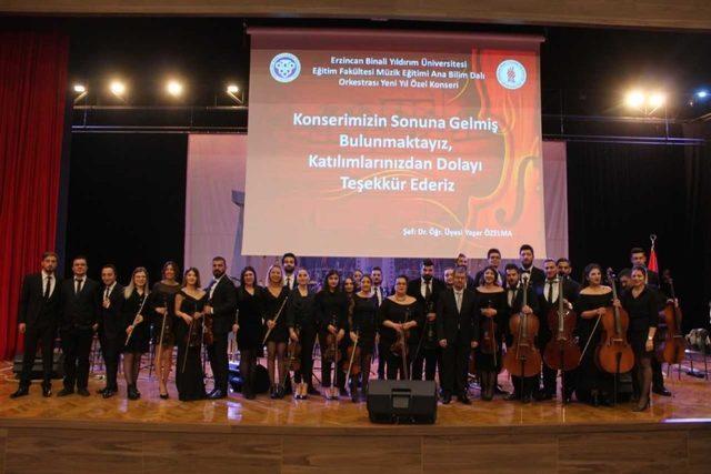 Erzincan Binali Yıldırım Üniversitesi’nde yeni yıl konseri düzenlendi