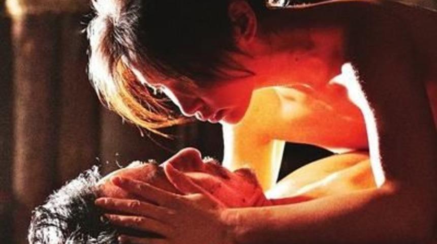 Jackie Chan'in cinsel ilişki sahnesi İran devlet televizyonu çalışanlarını kovdurdu