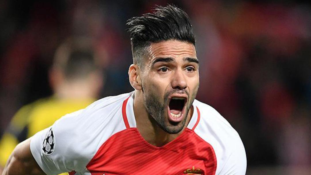 Falcao'dan Galatasaray'a k&ouml;t&uuml; haber! İşte yeni takımı...