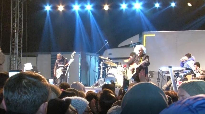 Kuşadası&rsquo;nda yılbaşı kutlamaları