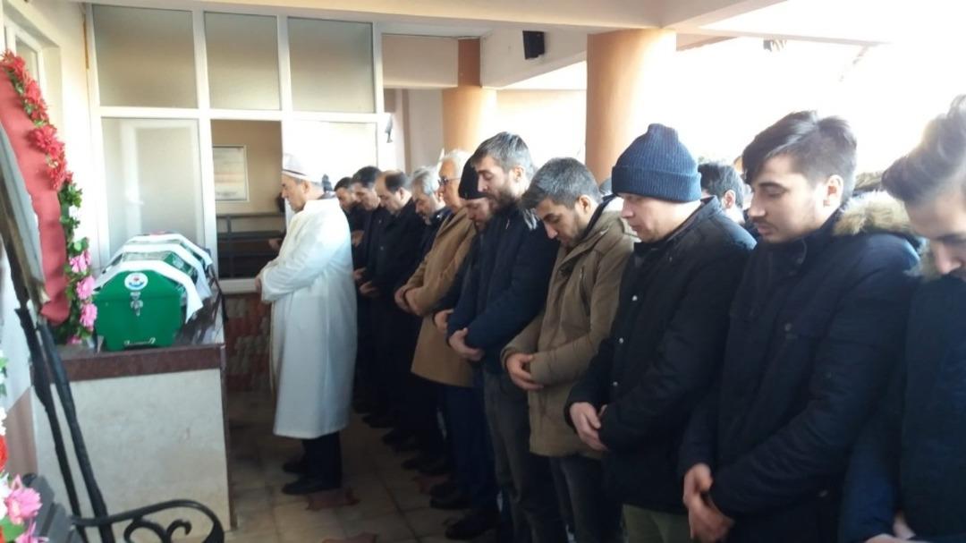 Meclis &uuml;yesinin eşi son yolculuğuna uğurlandı