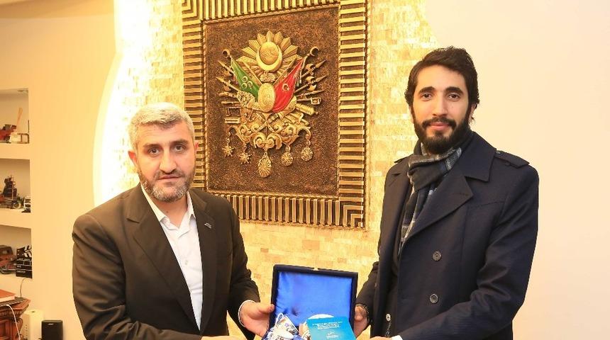 &Ccedil;alışkan: "Adil d&uuml;zeni tesis ederek &ouml;rnek ve &ouml;nc&uuml; &uuml;lke olmalıyız"