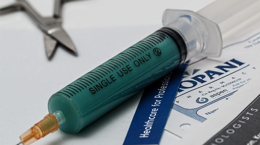 Profes&ouml;rden enjeksiyon uyarısı