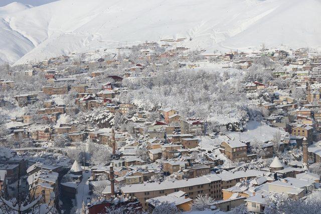 Bitlis kara gömüldü