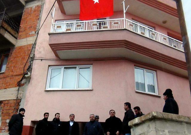 Van'da göreve giderken kaza yapan polis memuru şehit oldu