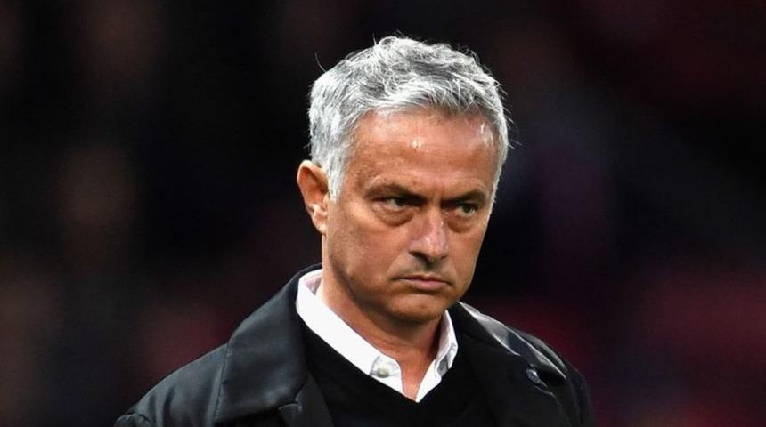 Jose Mourinho, Guangzhou Evergrande'nin 100 milyon Euro'luk teklifini reddetti