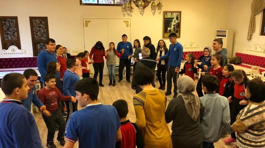 &Ouml;ğrencileri kaynaştıran proje